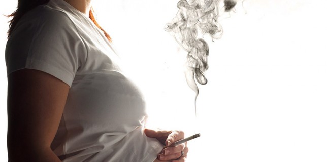 Κάπνισμα και πρόωρος τοκετός τριπλασιάζουν τον κίνδυνο καρδιαγγειακής νόσου της μητέρας
